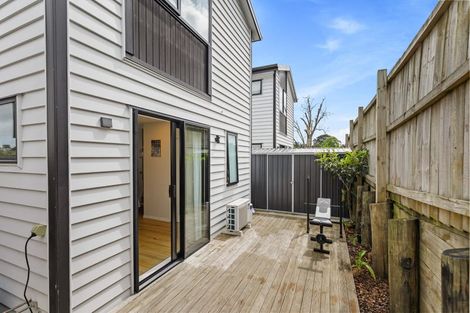 Photo of property in 59d Redwood Drive, Massey, Auckland, 0614