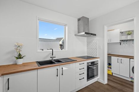 Photo of property in 4/14 Church Square, Addington, Christchurch, 8024