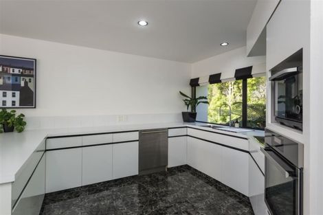 Photo of property in 31 Harry Ell Drive, Cashmere, Christchurch, 8022