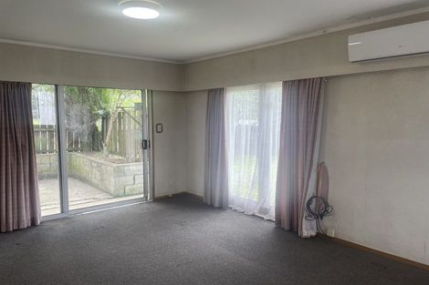 Photo of property in 2/93 Great South Road, Manurewa, Auckland, 2102
