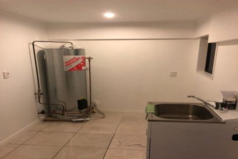 Photo of property in 12 Miller Road, Mangere Bridge, Auckland, 2022