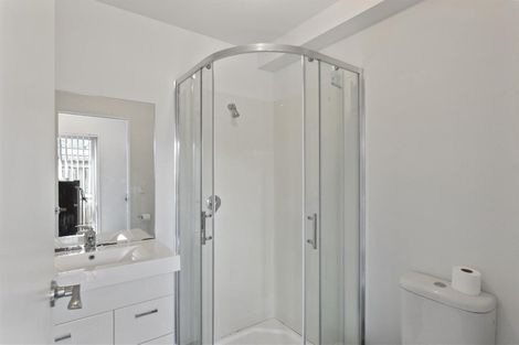 Photo of property in 7u3 Snead Place, Hamilton East, Hamilton, 3216