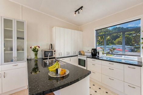 Photo of property in 112 Kuranui Street, Thames, 3500