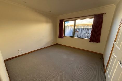 Photo of property in 6 Doneraille Place, Bethlehem, Tauranga, 3110