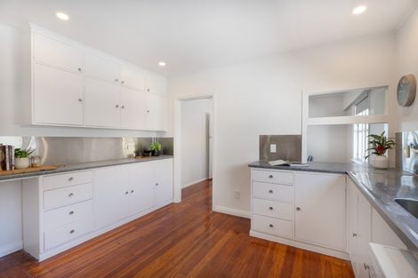 Photo of property in 64 Helston Road, Paparangi, Wellington, 6037