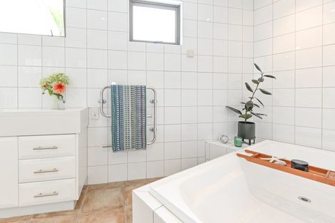 Photo of property in 3 Greenwood Road, Havelock North, 4130