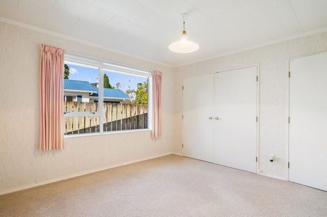 Photo of property in 6 Winslow Place, Levin, 5510