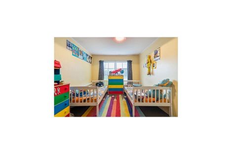 Photo of property in 1 Iris Place, Clendon Park, Auckland, 2103