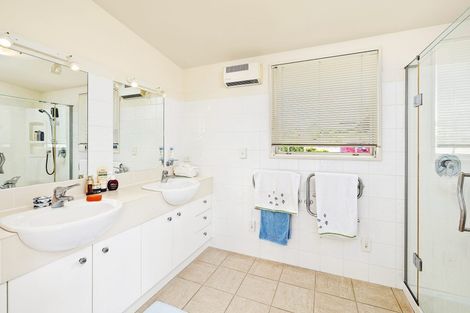 Photo of property in 54 Riverview Road, Kerikeri, 0230