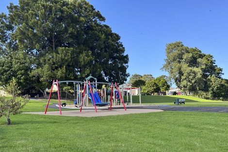 Photo of property in 40a Starforth Place, Henderson, Auckland, 0612