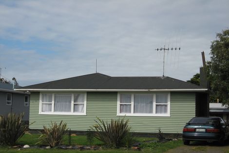 Photo of property in 23 Lee Street, Castlecliff, Whanganui, 4501