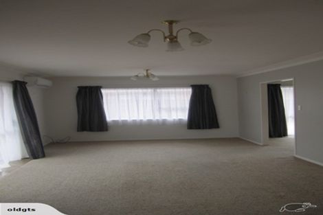 Photo of property in 11 Jutland Road, Pukekohe, 2120