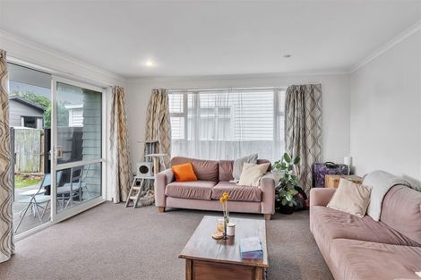 Photo of property in 19 Defoe Place, Waltham, Christchurch, 8023