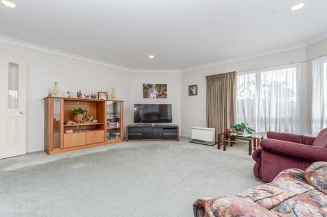 Photo of property in 8 Admiral Crescent, Flagstaff, Hamilton, 3210