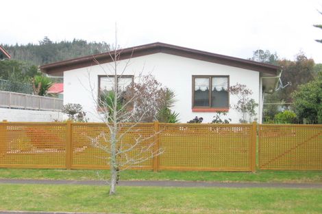 Photo of property in 121 Lorraine Place, Whangamata, 3620