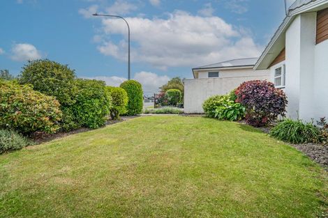 Photo of property in 4/417 Avenue Road West, Hastings, 4122