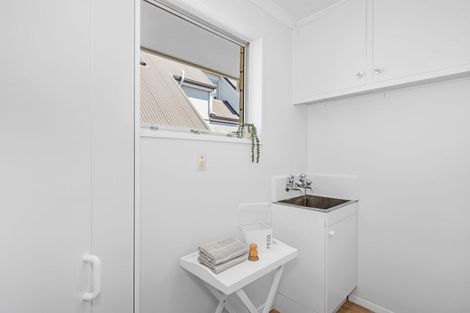 Photo of property in 1/18a Prossers Road, Saint Martins, Christchurch, 8022