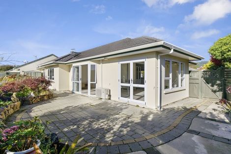 Photo of property in 18 Millwood Place, Silverstream, Upper Hutt, 5019