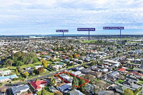 Photo of property in 27 Alma Crescent, Papakura, 2110