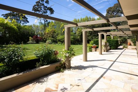 Photo of property in 236 Cashmere Road, Hoon Hay, Christchurch, 8025