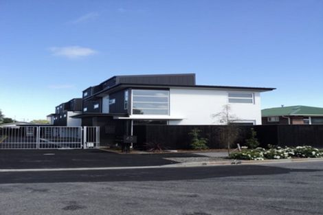 Photo of property in 43 Grafton Street, Waltham, Christchurch, 8011