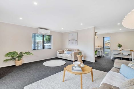 Photo of property in 1 Loader Place, Tawhero, Whanganui, 4501