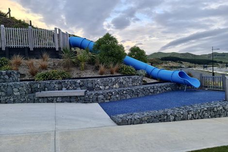 Photo of property in 14 Bee Lane, Whitby, Porirua, 5024