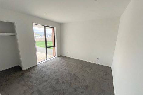 Photo of property in 33 Lowes Road, Rolleston, 7614