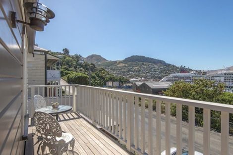 Photo of property in 16 Godley Quay, Lyttelton, 8082