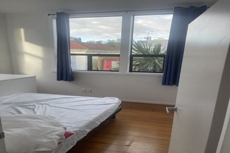 Photo of property in 222 Adelaide Road, Newtown, Wellington, 6021