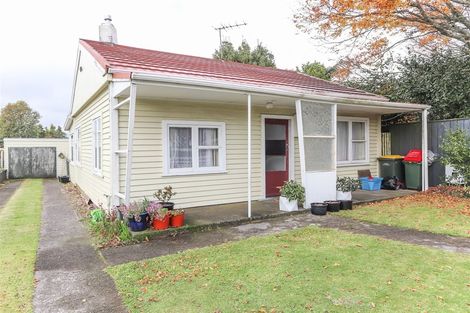 Photo of property in 29 Rimu Street, Inglewood, 4330