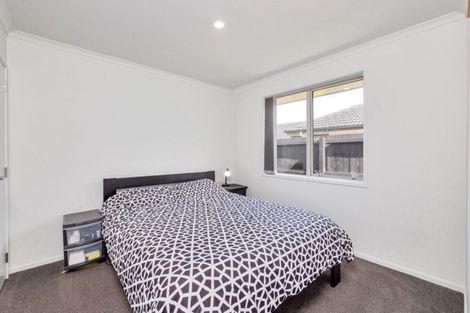 Photo of property in 40 Castellina Drive, Karaka, Papakura, 2113