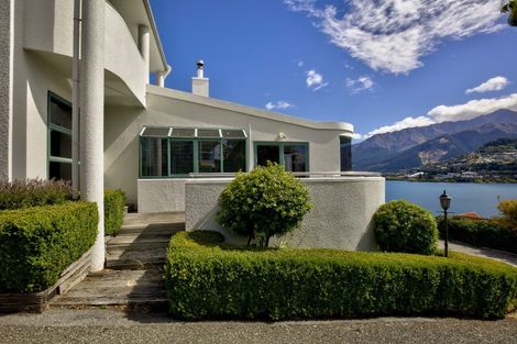 Photo of property in 415 Peninsula Road, Kelvin Heights, Queenstown, 9300