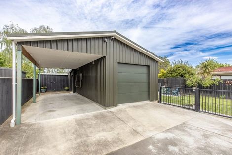 Photo of property in 3 Limbrick Street, Waipawa, 4210
