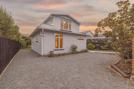 Photo of property in 44 Celia Street, Redcliffs, Christchurch, 8081