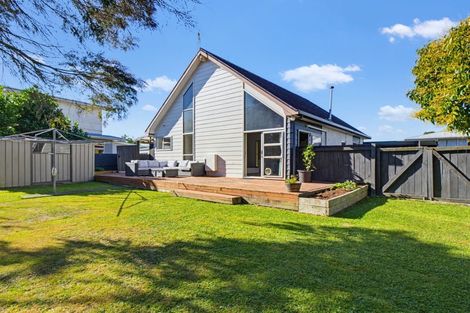 Photo of property in 8 Buller Place, Westbrook, Palmerston North, 4412