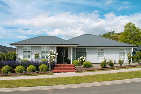 Photo of property in 19 Piwakawaka Drive, Stoke, Nelson, 7011