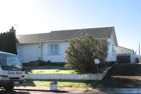 Photo of property in 57 Cargill Street, Papakura, 2110
