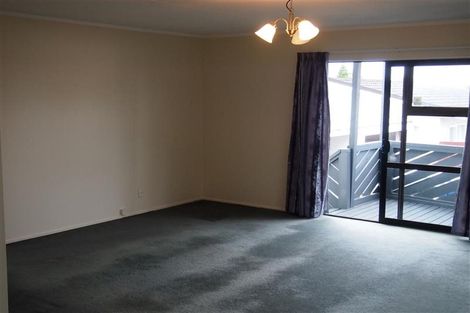 Photo of property in 2/2 Silvan Place, Bell Block, New Plymouth, 4312