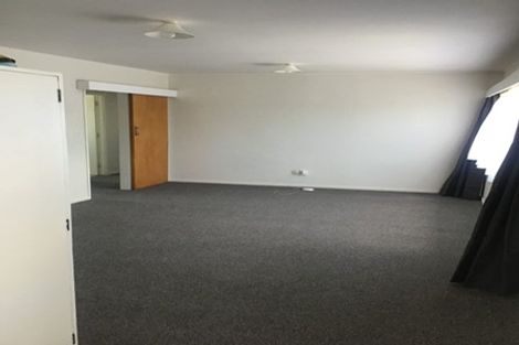 Photo of property in 35 Kamo Road, Regent, Whangarei, 0112