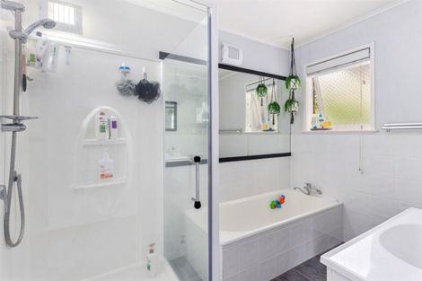 Photo of property in 27 Mokorua Parade, Whakatane, 3120