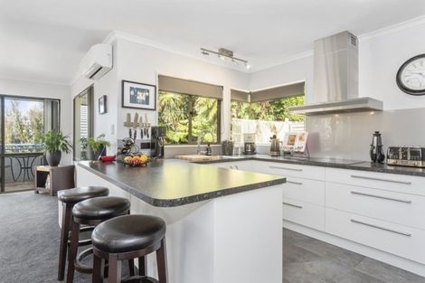 Photo of property in 52 Little John Drive, Bellevue, Tauranga, 3110