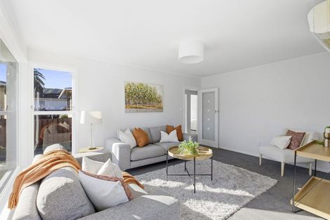 Photo of property in 40 Momona Street, Wainuiomata, Lower Hutt, 5014