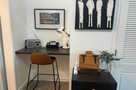 Photo of property in 37-39 Hallenstein Street, Queenstown, 9300
