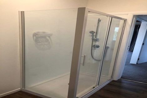 Photo of property in 37 Singers Road, Korokoro, Lower Hutt, 5012