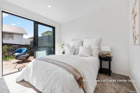 Photo of property in 6/26 Buscomb Avenue, Henderson, Auckland, 0610
