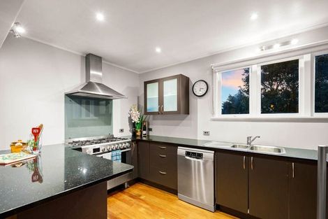 Photo of property in 112 Rathgar Road, Henderson, Auckland, 0610