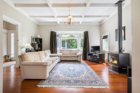 Photo of property in 360 Huia Road, Titirangi, Auckland, 0604