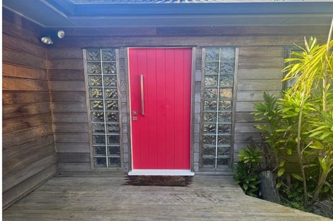 Photo of property in 2/35 Manuka Road, Bayview, Auckland, 0629