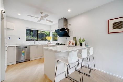 Photo of property in 8 Stitchbird Close, Murrays Bay, Auckland, 0630